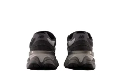 New Balance 9060 Black Castlerock