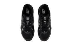 New Balance 740 Black Metallic Silver